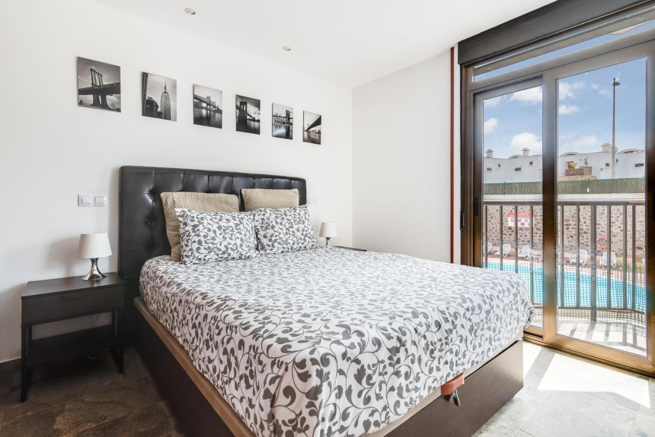 Home2Book Cozy Apartment Playa Del Ingles, Pool Bagian luar foto